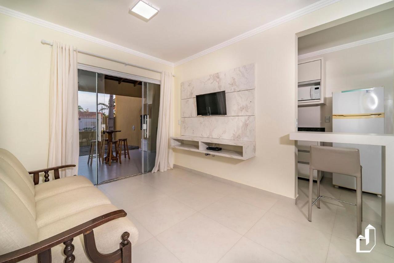 בומבינאס Casa Terrea Com 02 Dormitorios מראה חיצוני תמונה