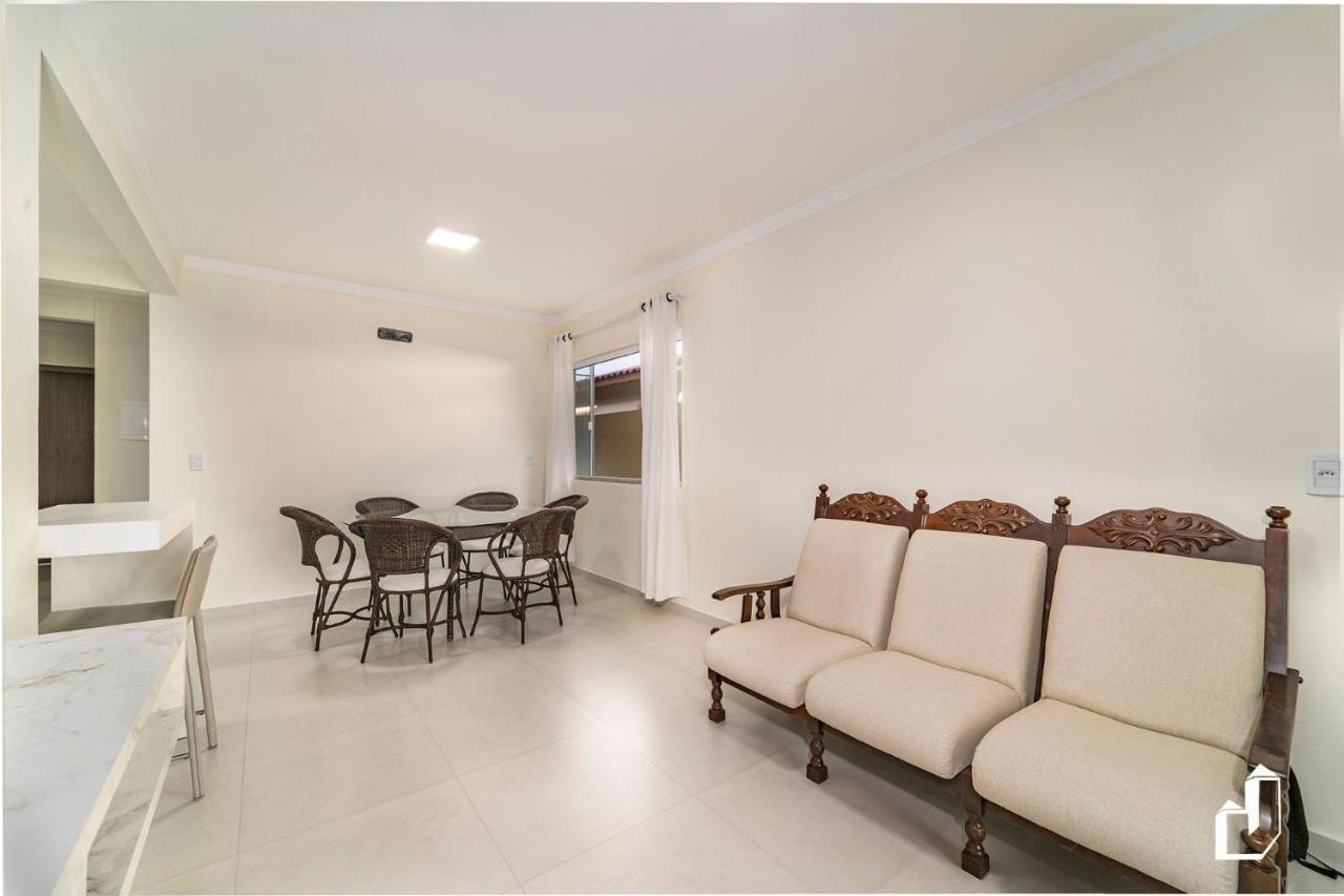 בומבינאס Casa Terrea Com 02 Dormitorios מראה חיצוני תמונה